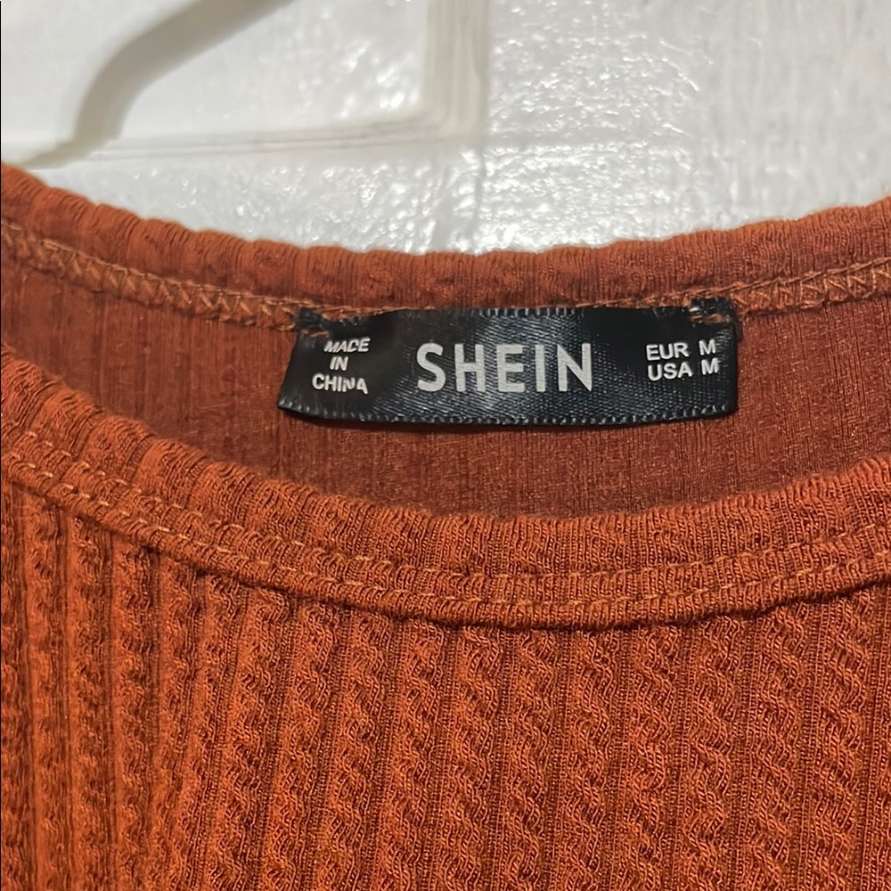 Women's Ribbed Rust Orange Top - Picture 3 of 6